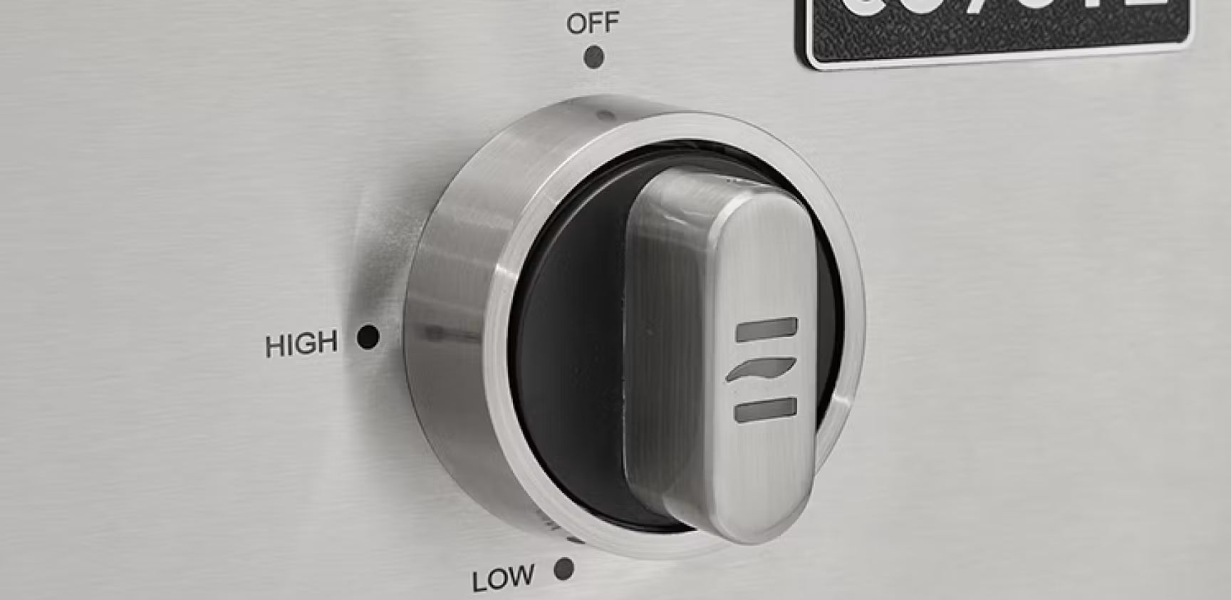 NEWLY DESIGNED KNOBS & BEZEL
